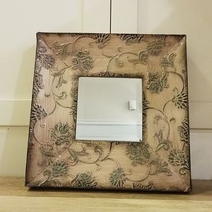 💖Embellished metal with square mirror